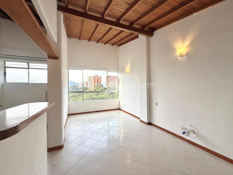 3BR Apartment in El Trianon (65 m²)