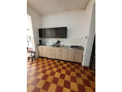 Casa de 5 alcobas en venta en Los Angeles, Medellín, 358 m² · foto 9 de 20