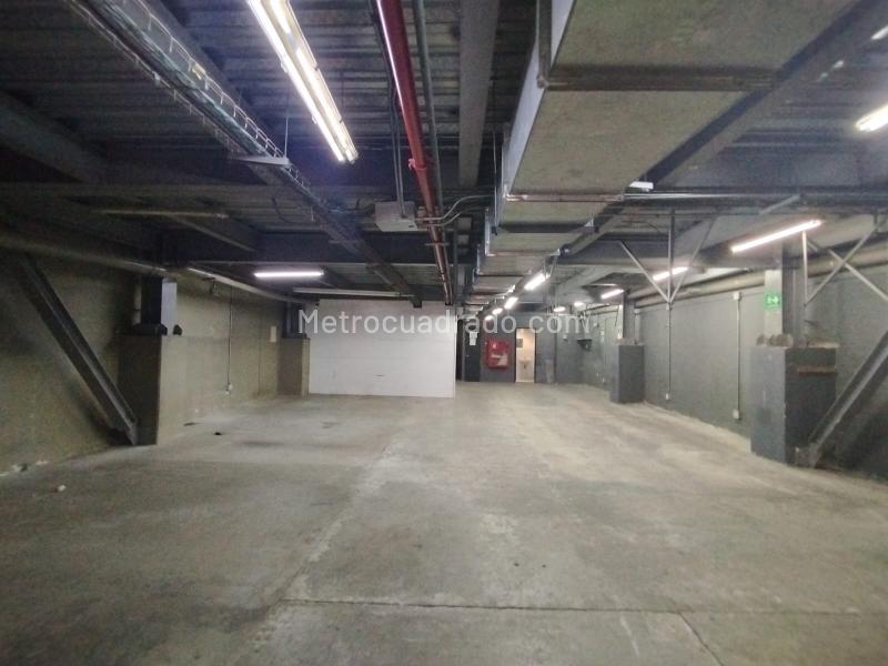 Edificio de Oficinas en Arriendo, Cerro Nutibara, Medellín - Vista 5