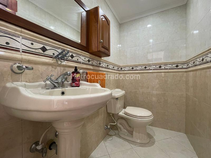 Casa Comercial de 5 Alcobas en Belén Fátima - 4