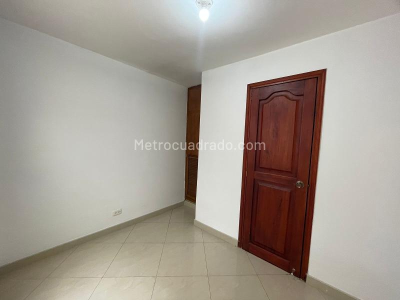 Casa Comercial de 5 Alcobas en Belén Fátima - 9
