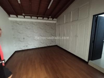 Casa de 5 alcobas en arriendo en Laureles Medellin, Medellín, 170 m² · foto 7 de 20