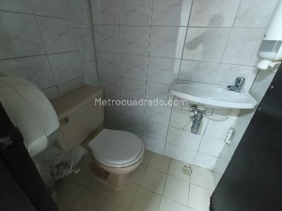 Casa de 5 alcobas en arriendo en Laureles Medellin, Medellín, 170 m² · foto 13 de 20