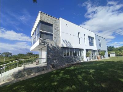 Casa en venta en Cerritos, Pereira · foto 3 de 18