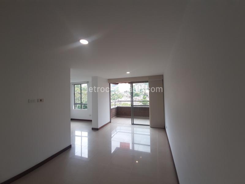 Apartamento en Arriendo, Loma Del Escobero Envigado, Envigado - 4