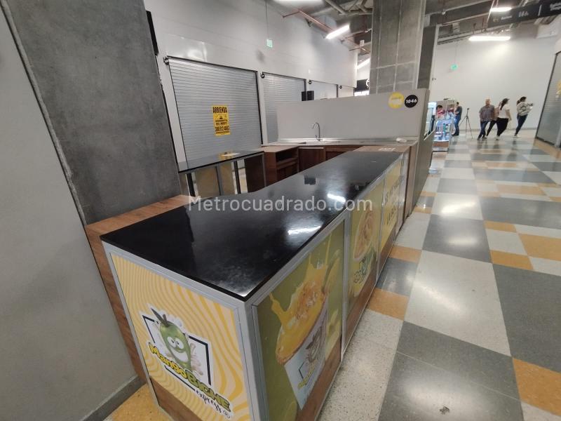 Local Comercial en Arriendo, Niquia, Bello - Más