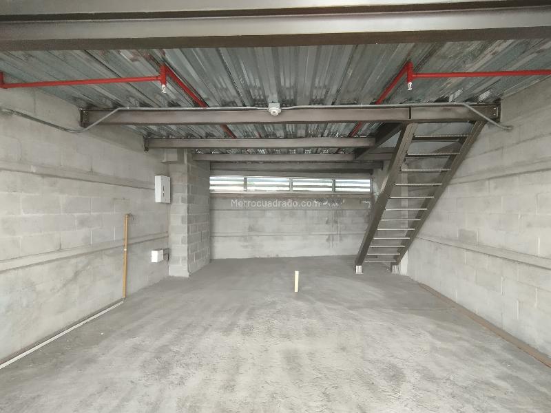 Local Comercial en Arriendo, Intermedia, Envigado - Vista 2