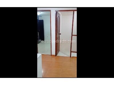 Casa de 4 alcobas en venta en Rio Negro, Rionegro, 78 m² · foto 2 de 10