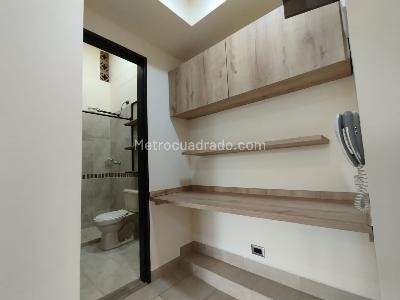 Apartamento de 2 alcobas en arriendo en Granada, Medellín, 37 m² · foto 3 de 11