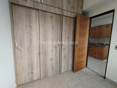 Apartamento de 2 alcobas en arriendo en Granada, Medellín, 37 m² · foto 6 de 11