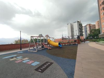 Apartamento de 3 alcobas en arriendo en Loma Del Indio, Medellín, 79 m² · foto 4 de 20