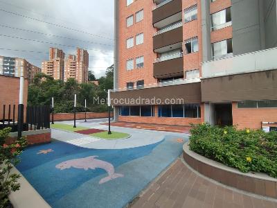 Apartamento de 3 alcobas en arriendo en Loma Del Indio, Medellín, 79 m² · foto 8 de 20