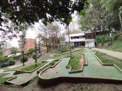 Apartamento de 3 alcobas en arriendo en Loma Del Indio, Medellín, 79 m² · foto 12 de 20