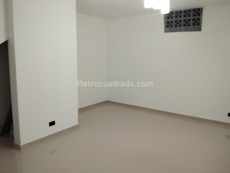 Elegant 4BR House for Rent in La Frontera - 5