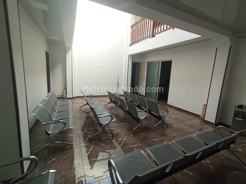 Elegant Commercial House in Prado Medellin - 2