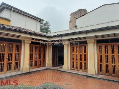 Casa de 1 alcoba en venta en Villa Nueva, Medellín, 1581 m² · foto 5 de 20