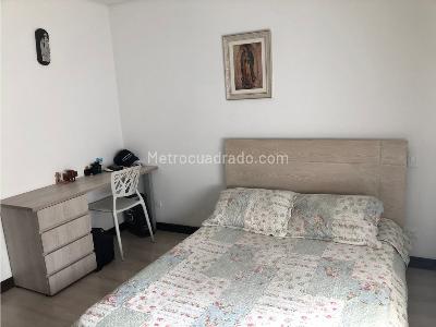 Apartamento en venta en Laureles, Medellín · foto 7 de 12