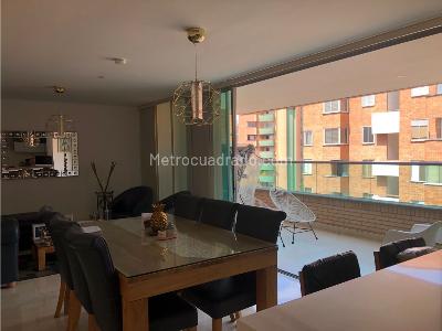 Apartamento en venta en Laureles, Medellín · foto 8 de 12