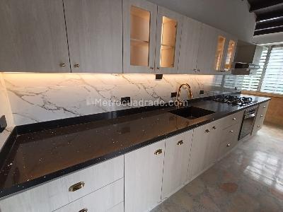 Apartamento de 3 alcobas en arriendo en La Aguacatala, Medellín, 140 m² · foto 2 de 20