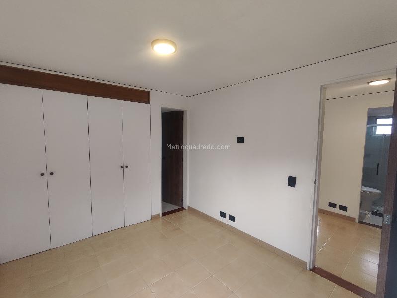 Apto de 3 Alcobas en Loma de San Julián (68 m²) - 9