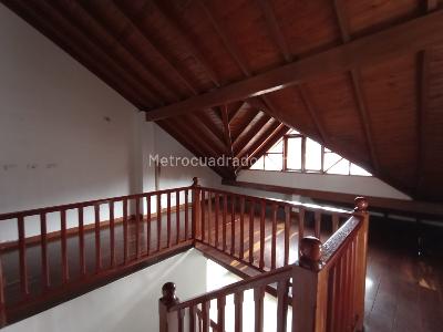 Casa de 4 alcobas en arriendo en Los Colegios, Rionegro, 380 m² · foto 14 de 20