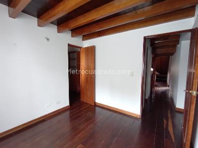 Casa de 4 alcobas en arriendo en Los Colegios, Rionegro, 380 m² · foto 17 de 20