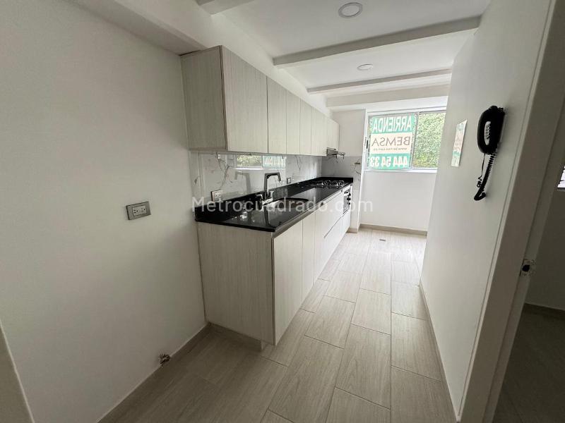 Apartamento de 3 Alcobas con Piscina en La Visitación - 2