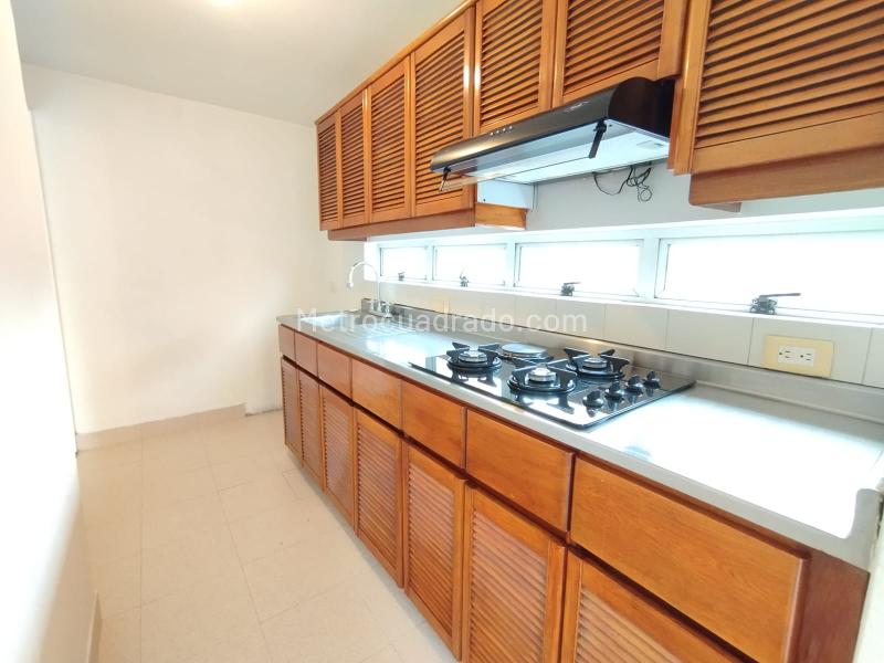 Beautiful 3BR Apartment in Aguacatala - 6