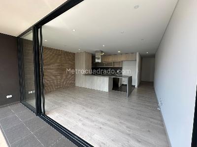 Apartamento de 2 alcobas en arriendo en Altos Del Poblado Cola Del Zorro, Medellín, 92 m² · foto 7 de 15