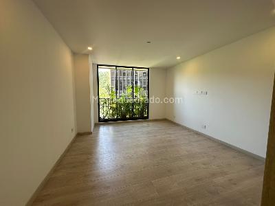 Apartamento de 2 alcobas en arriendo en Altos Del Poblado Cola Del Zorro, Medellín, 92 m² · foto 10 de 15