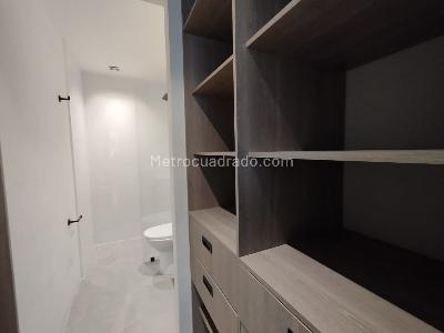 Apartamento de 3 alcobas en arriendo en El Portal, Envigado, 160 m² · foto 7 de 20