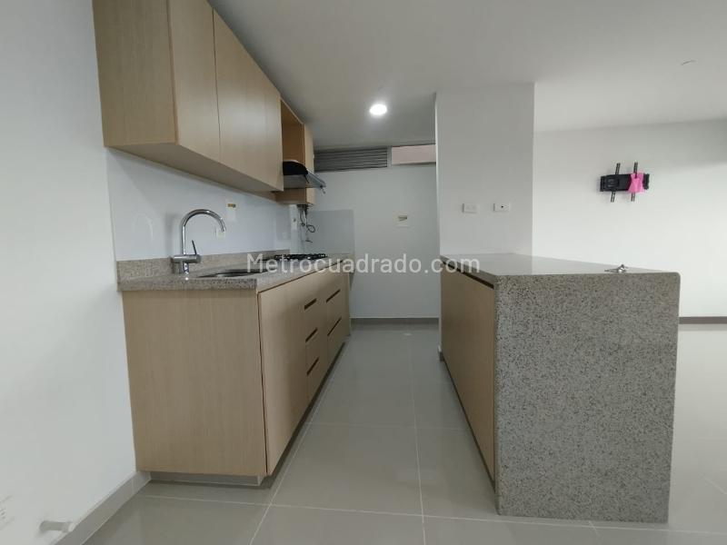 3BR Apartment in San Antonio De Pereira (80 m²) - 4