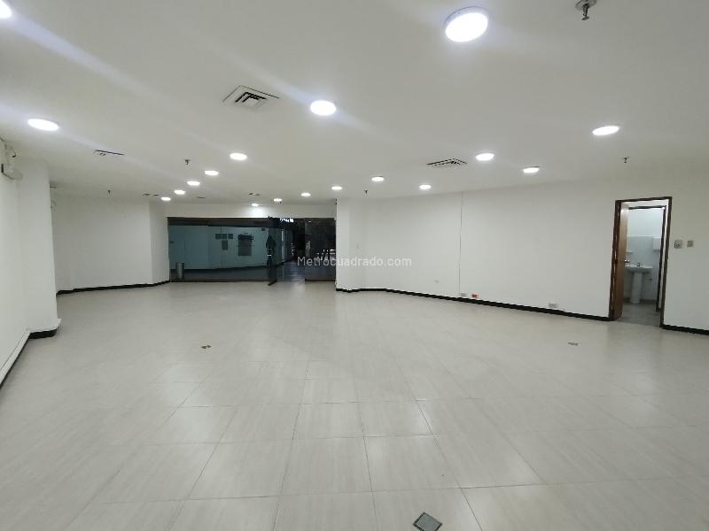 Local Comercial en Arriendo, Centro Medellin, Medellín - Vista 5