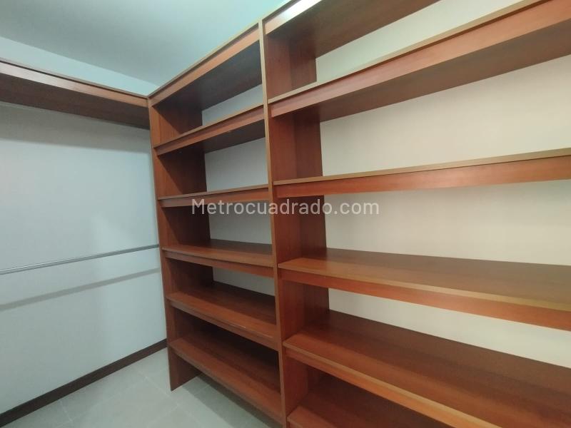 Scenic 3BR Apartment in Altos Del Poblado - 7