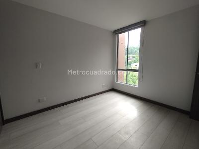 Apartamento de 3 alcobas en arriendo en Camino Verde, Envigado, 76 m² · foto 10 de 14
