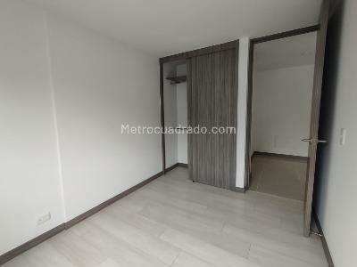 Apartamento de 3 alcobas en arriendo en Camino Verde, Envigado, 76 m² · foto 11 de 14