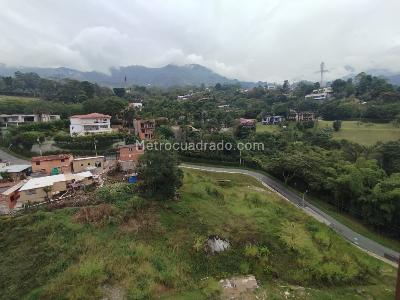 Apartamento de 3 alcobas en arriendo en Camino Verde, Envigado, 76 m² · foto 14 de 14