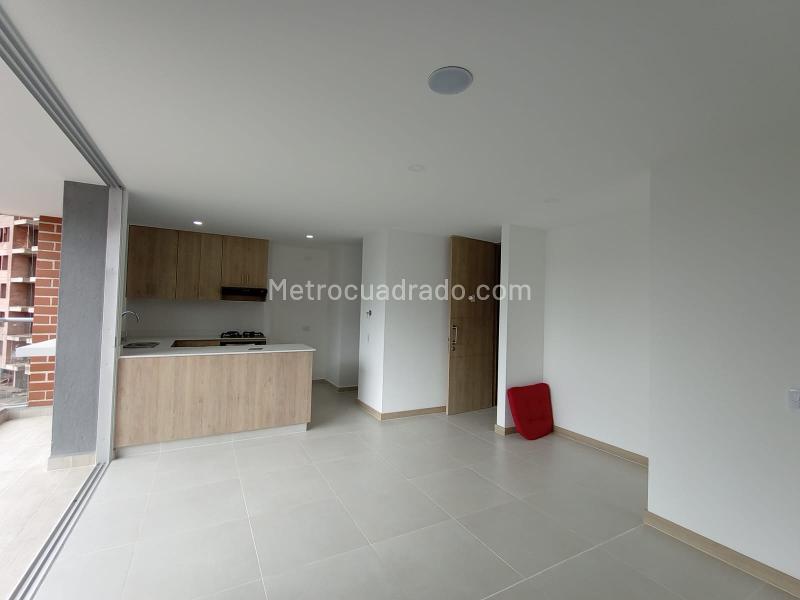 3BR Apartment in Los Colegios (91 m²) - 5