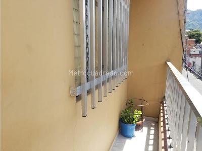 Casa de 5 alcobas en venta en Prado, Bello, 106 m² · foto 7 de 16