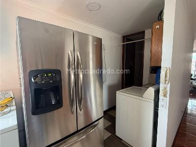Apartamento de 3 alcobas en venta en Loma De Los Parra, Medellín, 134 m² · foto 16 de 17