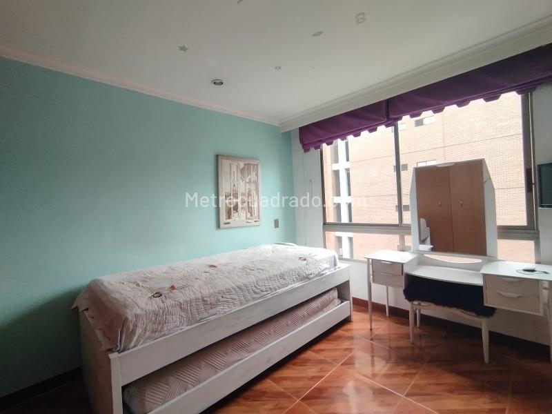 Luxury 3BR Apartment in La Florida El Poblado - 7