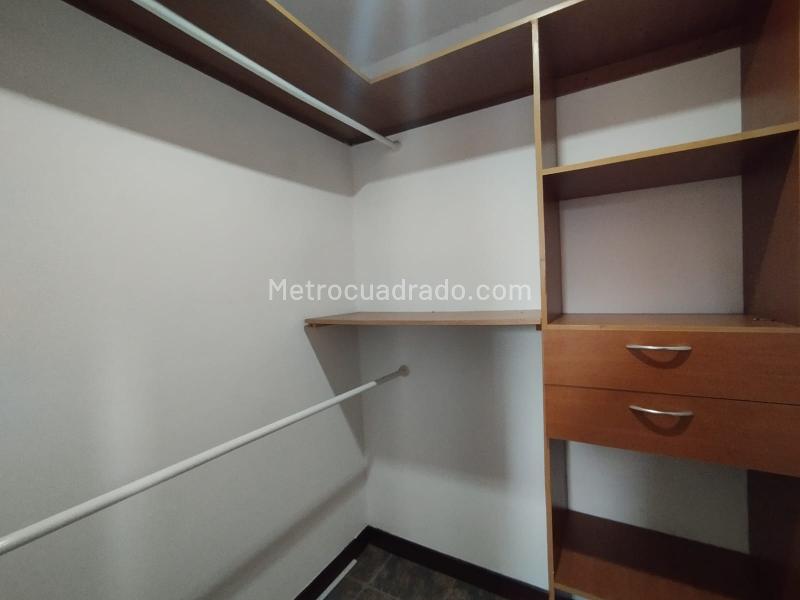 Luxury 3BR Apartment in La Florida El Poblado - 8