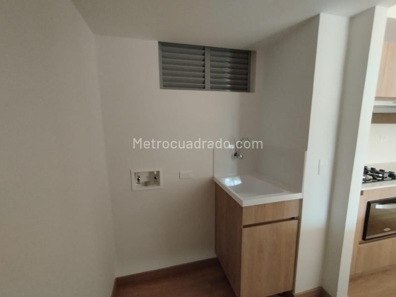 Cozy 3BR Apartment for Rent in Bello, Amazonía - 4