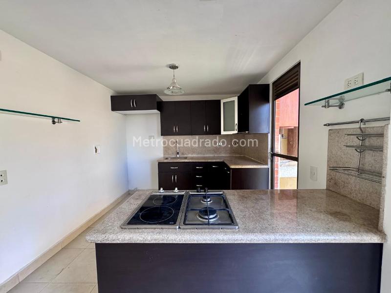 2BR House in Las Antillas (110 m²) - 2