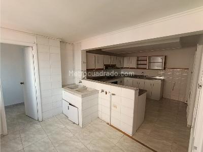 Apartamento en venta en Laureles, Medellín · foto 8 de 19