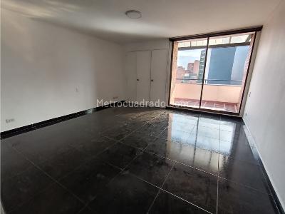 Apartamento en venta en Laureles, Medellín · foto 12 de 19