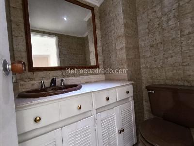 Apartamento en venta en Laureles, Medellín · foto 16 de 19