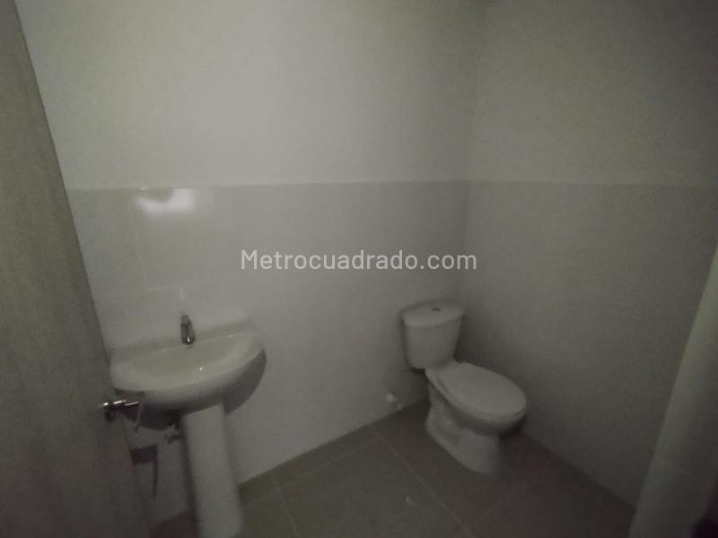 Local Comercial en Arriendo, Niquia, Bello - Vista 5