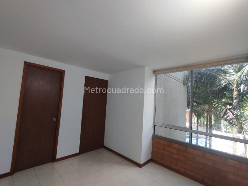 2BR Apartment in Castropol (75 m²)