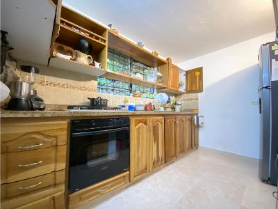 Casa de 4 alcobas en venta en El Salado, Envigado, 244 m² · foto 17 de 20